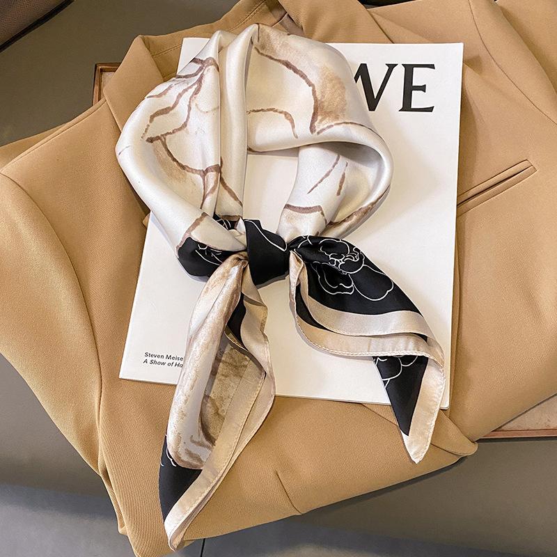 Elegant Floral Scarf for Lady Fashion Square Silk Neck Kerchief Bandana Foulard Soft Hairbands Women  New Bufanda