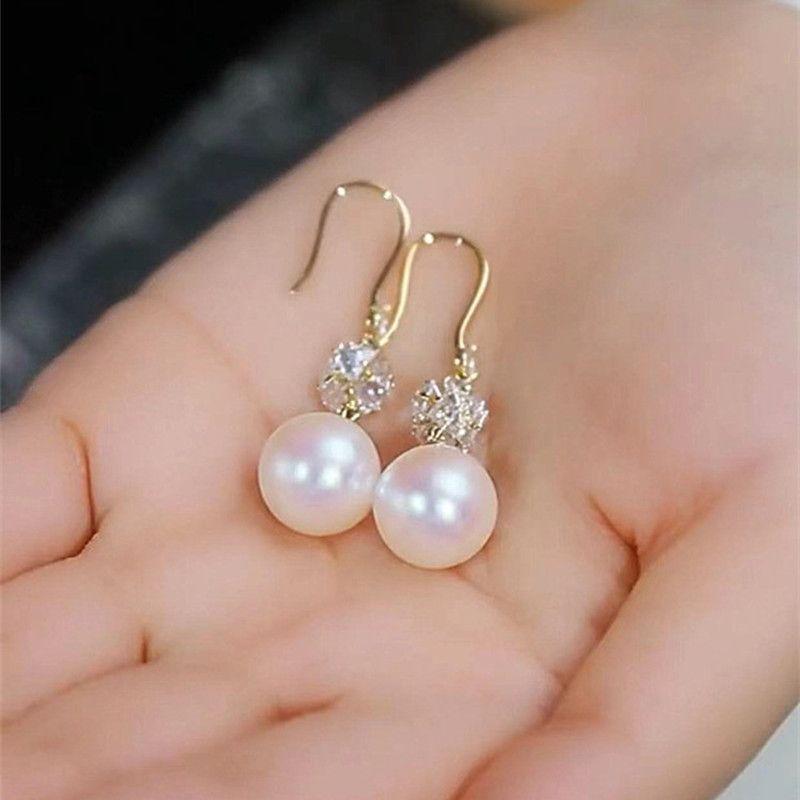 

Earrings for Women Fancy Eardrops 2025 New Arrival Trendy Best Selling Special-Interest Design Accessible Luxury Earrings Western Style Ear Studs Pearl Ear Hook A470