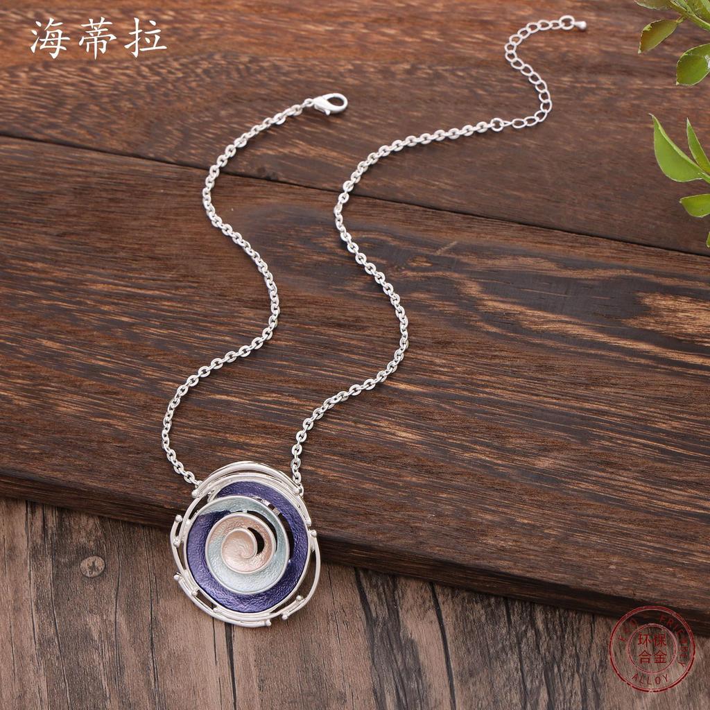 New rose hollow geometric pendant, colorful oil flower women's versatile alloy necklace