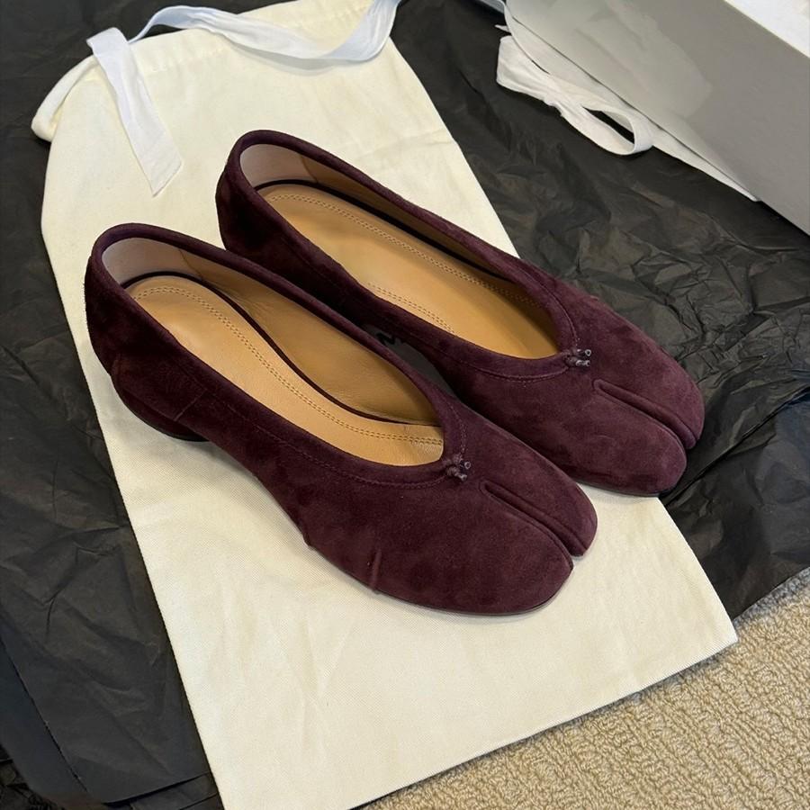 25 New Products~ Retro Split-toed Horseshoe Ballet Shoes Women's Autumn New Sports Wind Soft Sole Folded Shoes