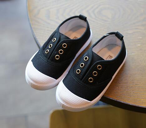 

New Spring Summer Kids Shoes For Boys Girls Insole 13.5-18CM Candy Color Children Casual Canvas Sneakers Soft Fashion Sneakers 25 чорний
