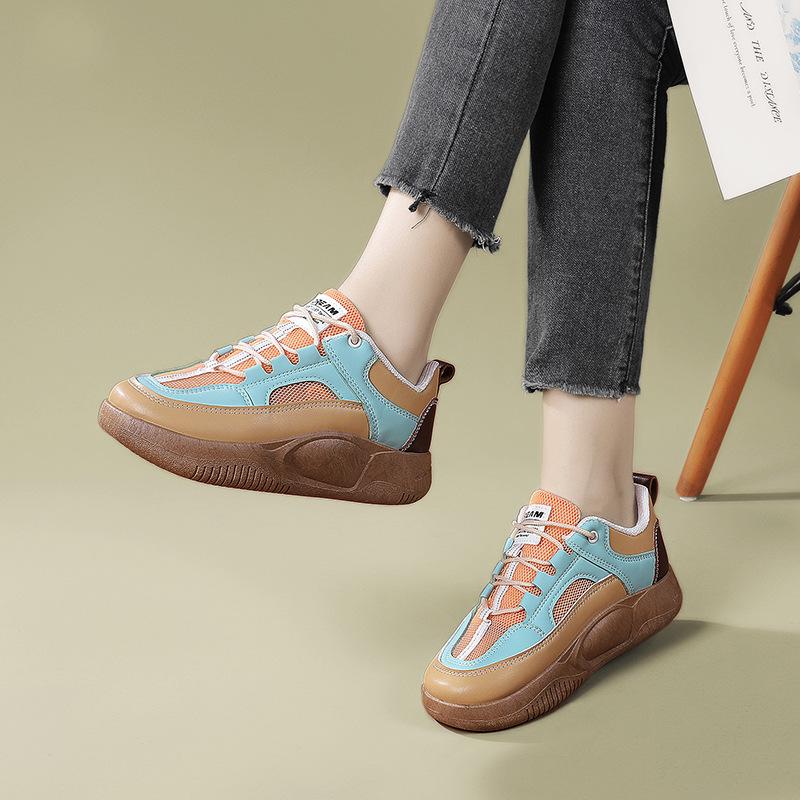New Summer White Shoes for Women Thick Sole Sponge Cake Shoes for Female Students Versatile Breathable Board Shoes