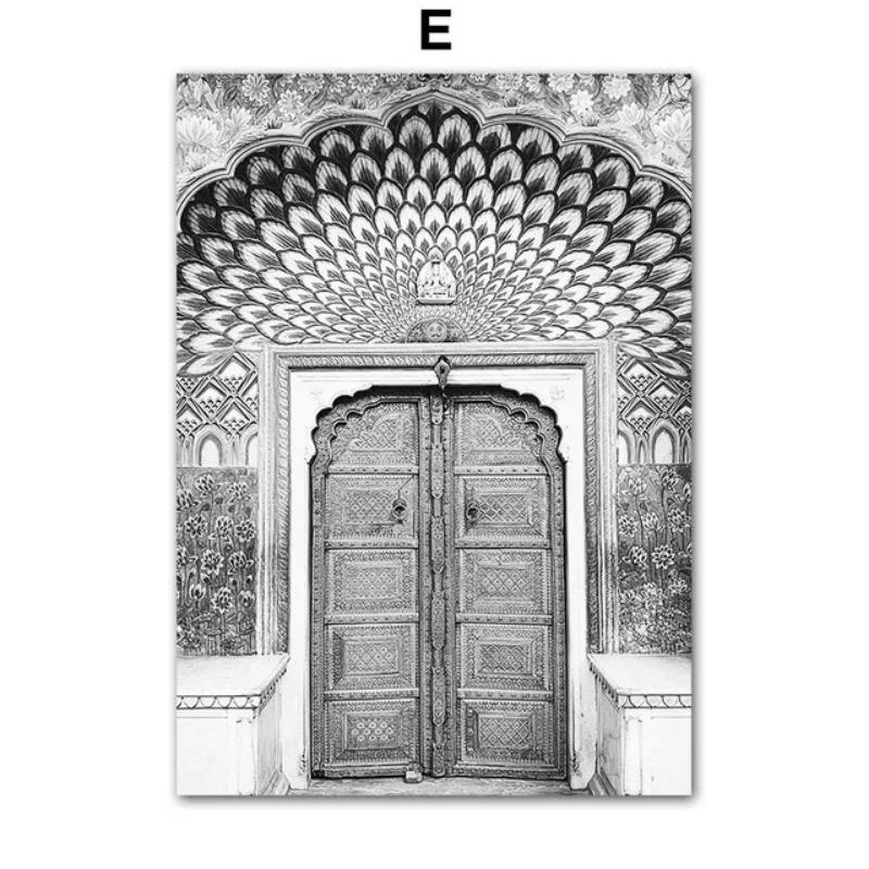 Black and White Islamic Mosque Door Canvas Painting  Muslim Quote Wall Art Poster Print for Home Decor