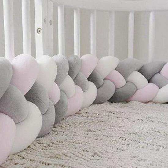 Cojín Nudo Trenzado Danés de Cuatro Hebras – Protector de Cuna Anticolisión para Habitación Infantil