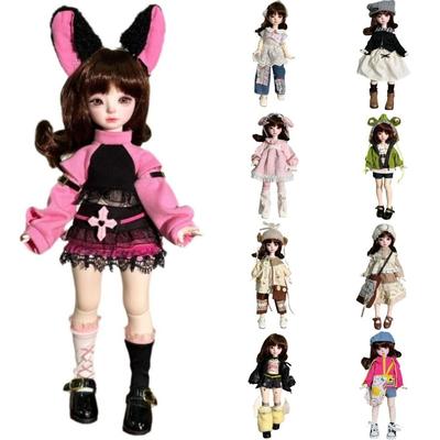Poupées et peluches – Poupées
