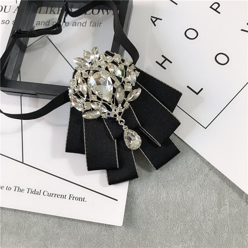 Korean Version of Bow Tie Female College Style Japanese Free-play Female Collar Flower Diamond Jewelry Shirt Accessories Male Bo