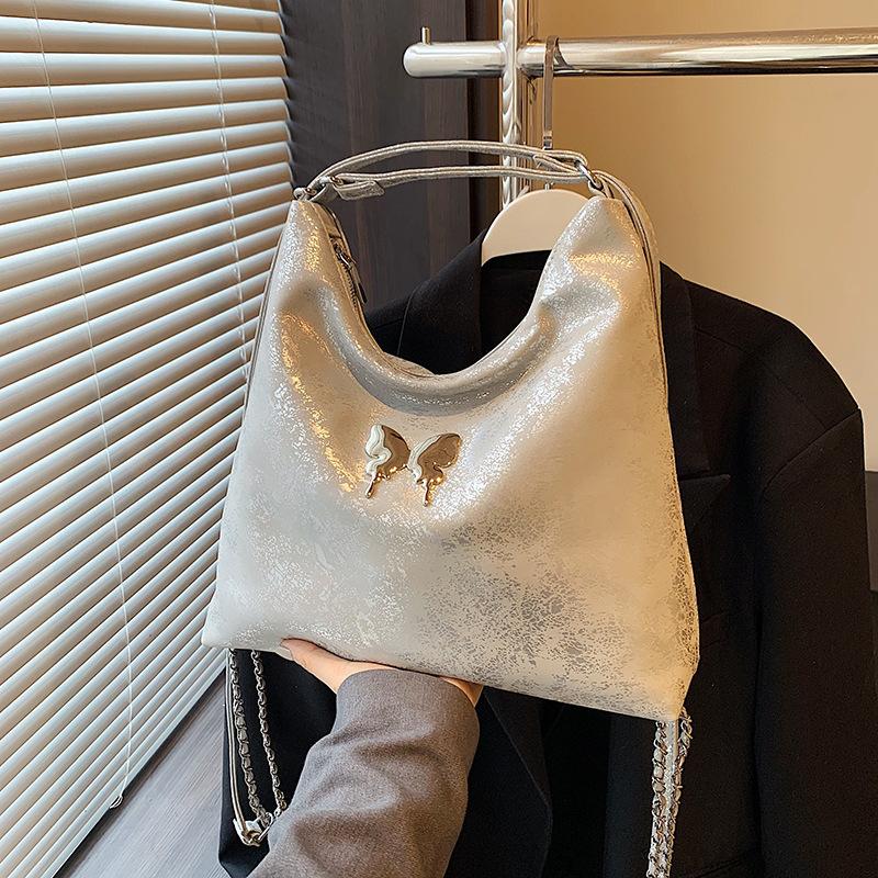 Tote Bag Women's New Large-capacity Commuter Backpack Casual Versatile Chain Shoulder Bag