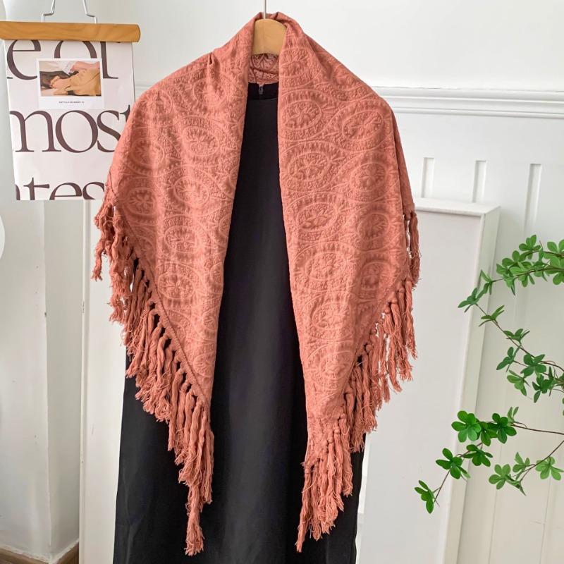 Winter Scarf New Fashion Men's and Women's Knitted Shawl Scarf Neck Piercing Large Triangle Scarf Shoulder Tassel Shawl Outside