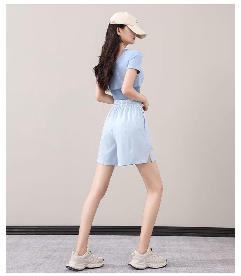 Women's Summer 2025 Fashion Quick-Dry Yoga Set: Loose Five-Point Pants & Short Sleeve Top