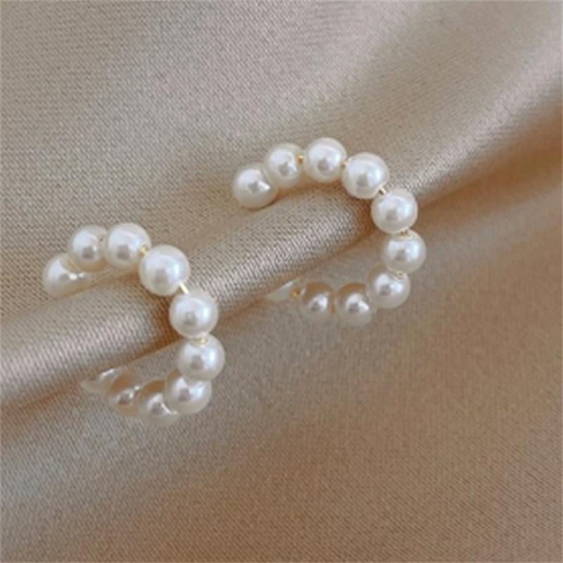 

Korean Pearl Ear Cuff Clip Earrings Non-Piercing Bone C-Shaped Without Puncture Minimalist Earrings For Women Fashion Jewelry onesize
