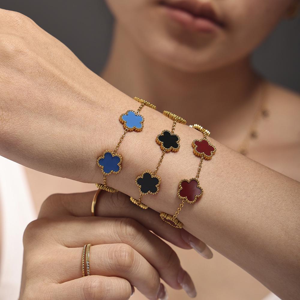 Qiongyao Multi-Color Agate Five-Petal Flower Stainless Steel Bracelet – Light Luxury, Best Friend Gift, In Stock.