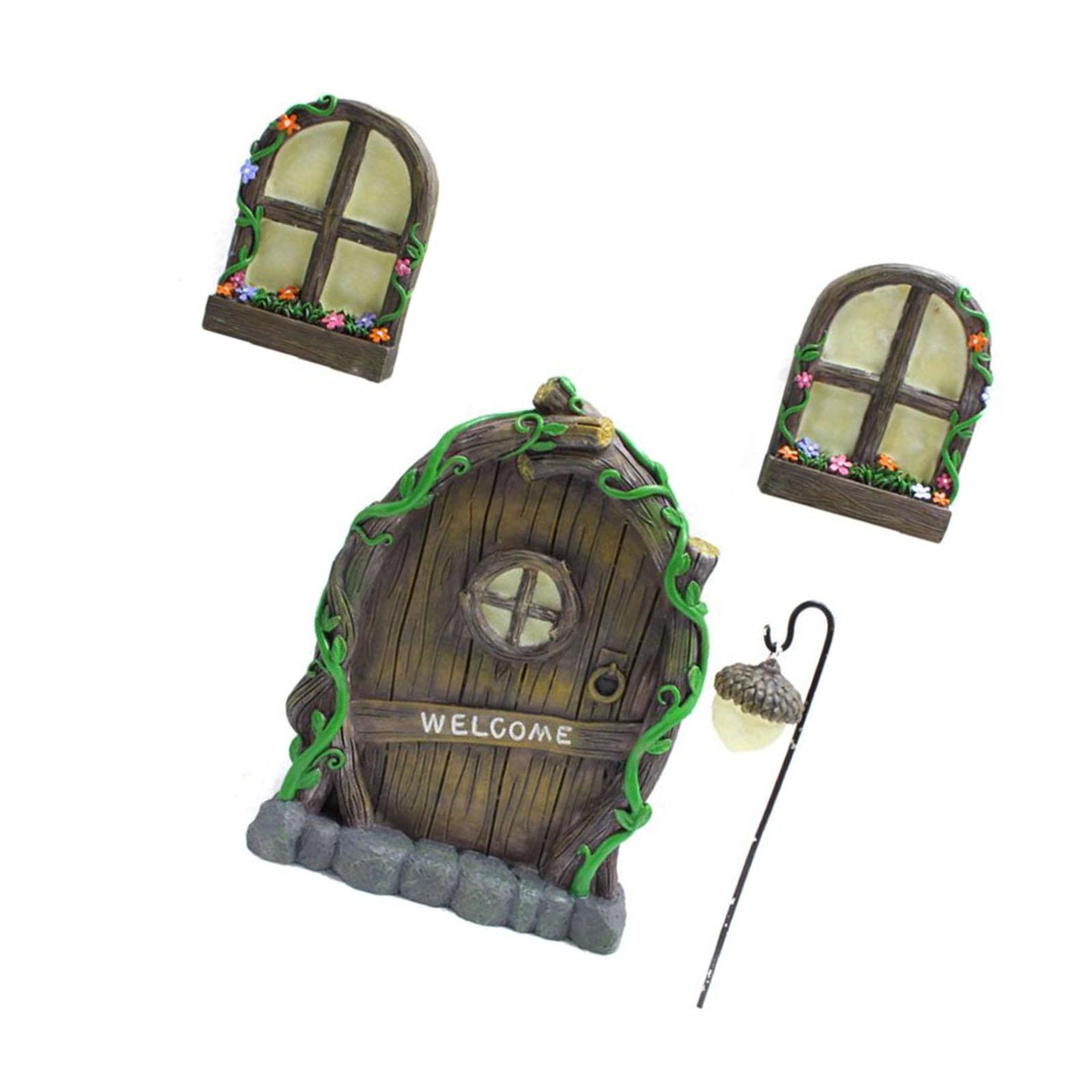 

Мініатюрні казкові прикраси для дерев