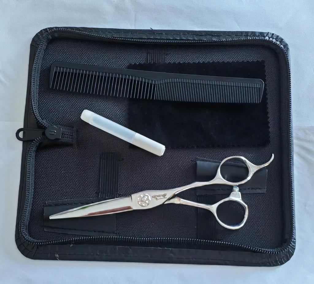 DAWUCHEN Marke scharfe Haarschneideschere, Haarschneideschere aus Kohlenstoffstahl, Qualitätsstufe 1