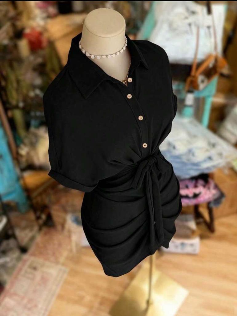 Elegant European & American Style Lace-up Shirt Dress with Adjustable Lapel and Waist-cinching Design - Fashionable Women's Attire for 2026.