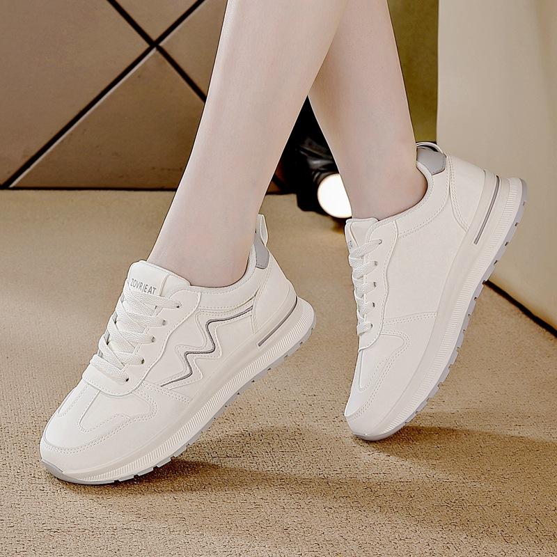 2025 spring and autumn new sports platform casual shoes women's soft sole lightweight fashion non-slip travel shoes comfortable mother shoes