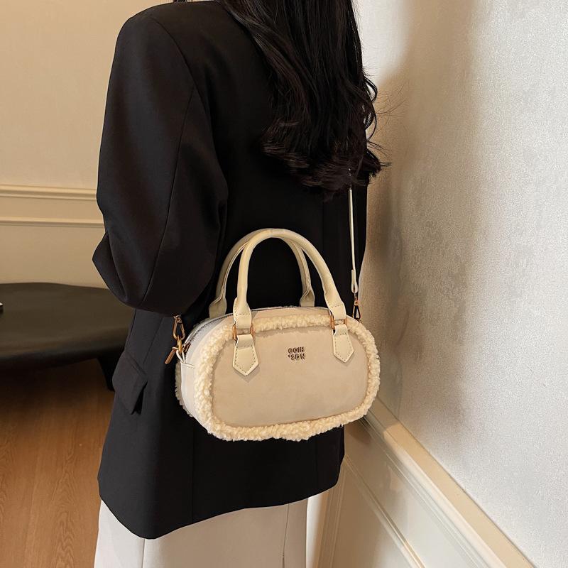 Vintage Suede Bag Women'S Fashion Messenger Bag Portable Bowling Bag