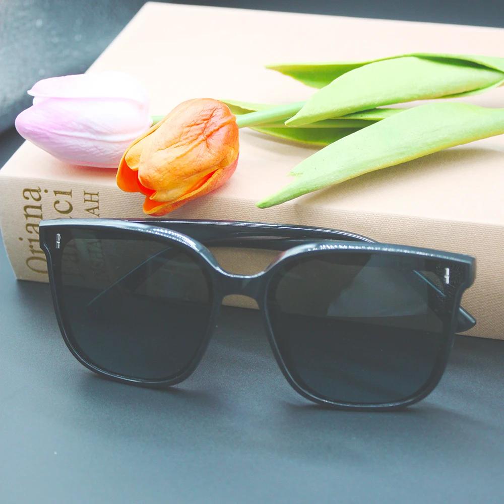 4pcs Set Fashion Sunglasses Men's Leather Wallet Outdoor Watch Men's Men's Glasses for Men Include Bracelet Box for Holiday Gift