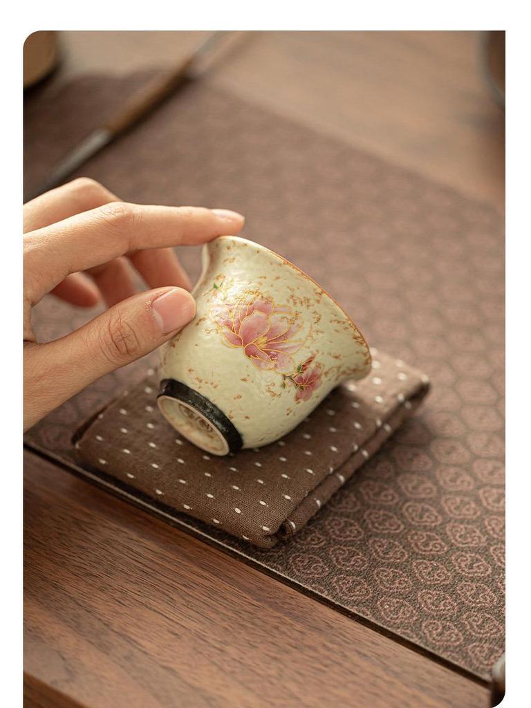 Chinese Style Blue & White Tea Cup with Red Magnolia Bird Design - Small, Anti-Scald Ceramic for Home Use