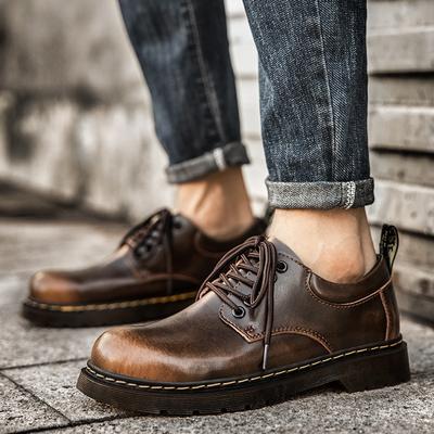Autunno 2025 stile retrò britannico punta tonda scarpe casual in pelle fondo muffin nero da lavoro stivaletti bassi tipo Martin in vera pelle da uomo