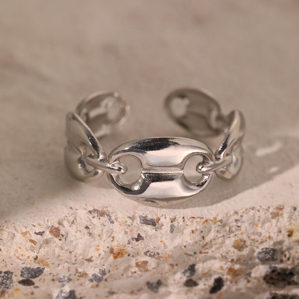 Stainless Steel Rings New Senior Geometric Ellipse Hollow Opening Minimalist Design Sense Ring For Women Zircon Banquet Gifts