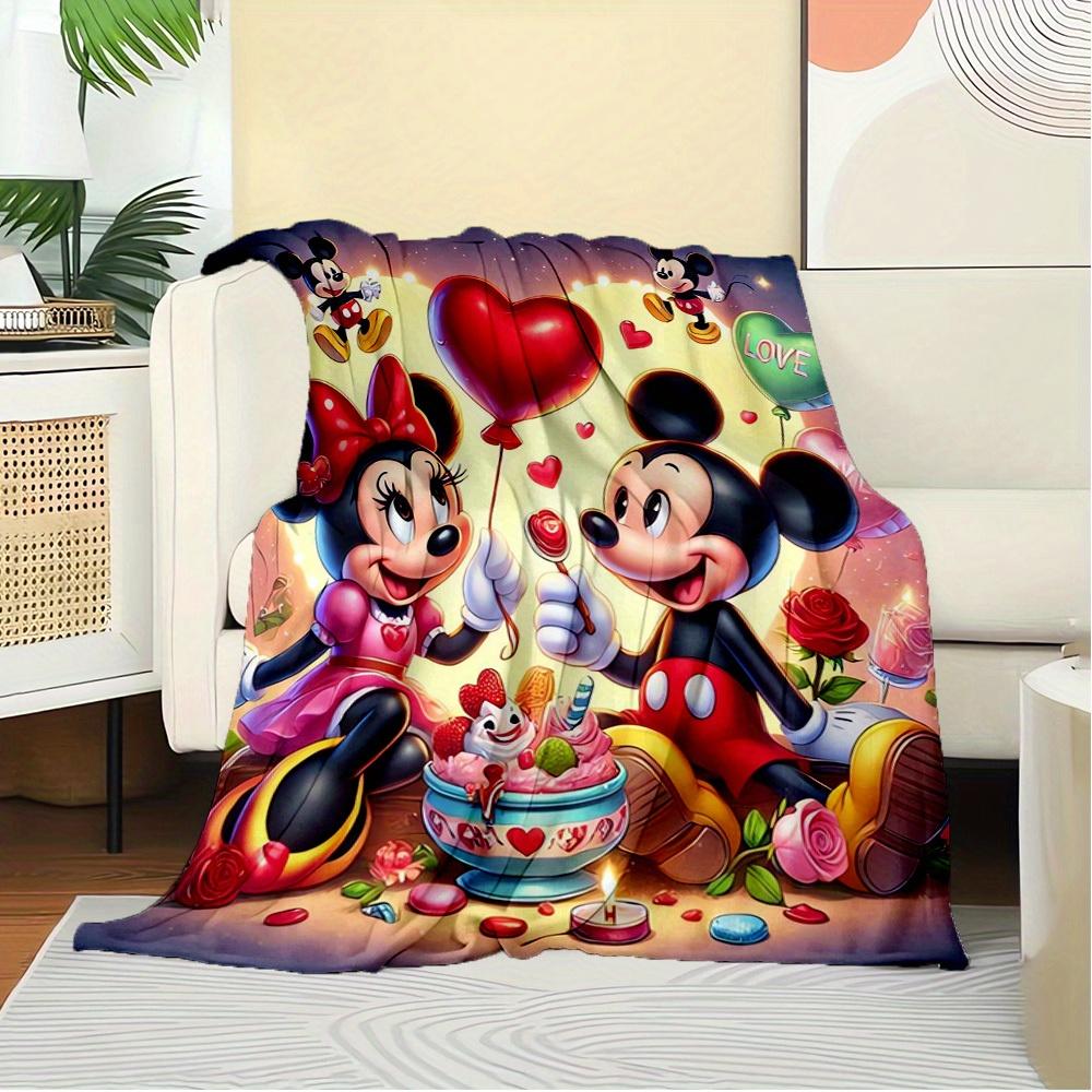 1pc flannel Valentine's Day Mickey and Minnie heart-shaped bed blanket, suitable for