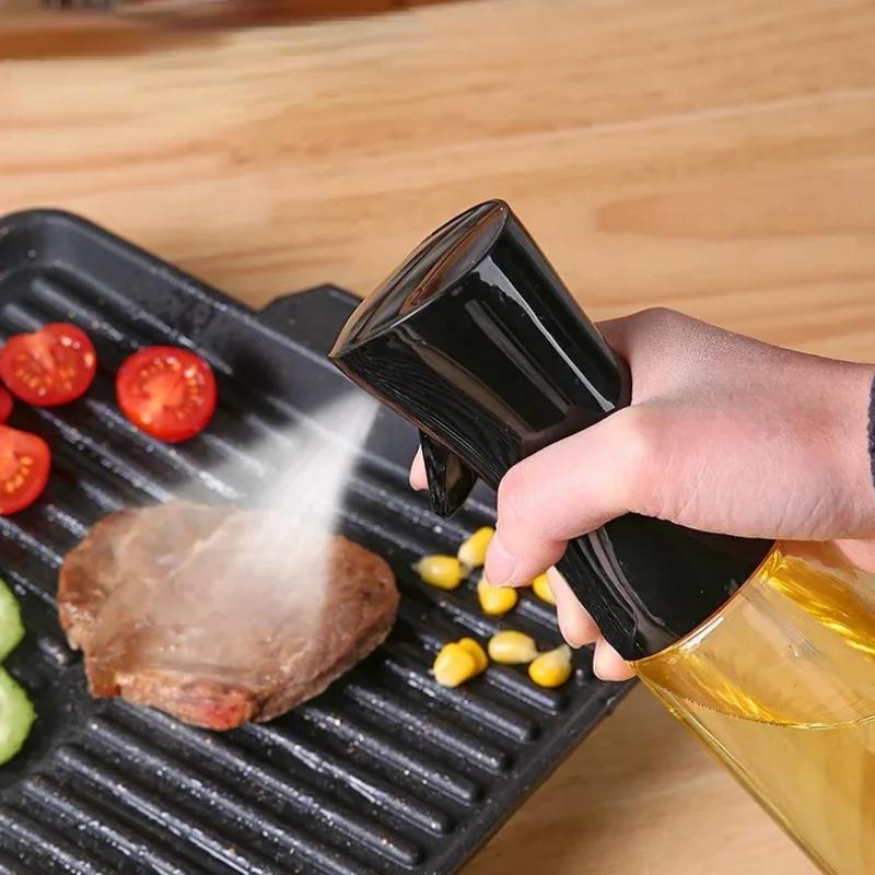 1pc Black/White Kitchen Oil Bottle Cooking Oil Spray 200ml Pneumatic Spray Bottle Fitness Barbecue Spray Oil Dispenser