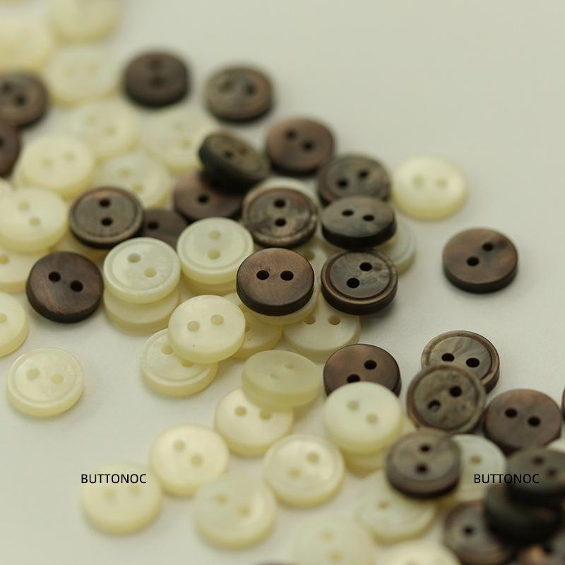 Resin Two-Hole Double Ring Buttons: Random Pattern for Shirts, Sweaters, Cardigans, Sleeves, and Collars