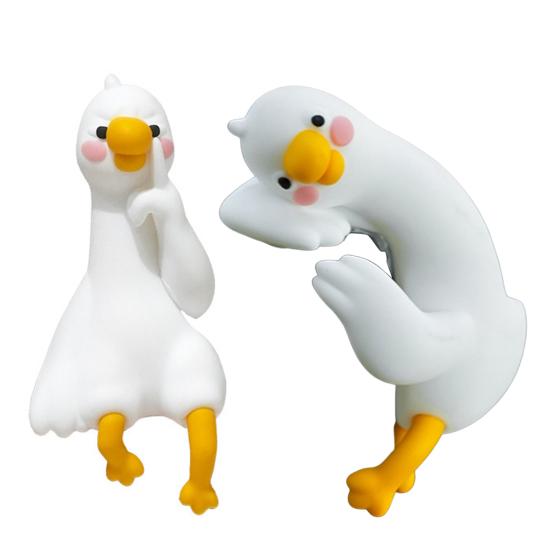 Mini Resin Goose Figurine Funny Resin Small Goose Computer Decor Collectible Cute 3D Craft Sculpture for Office Desk Car Dashboard Home Decor