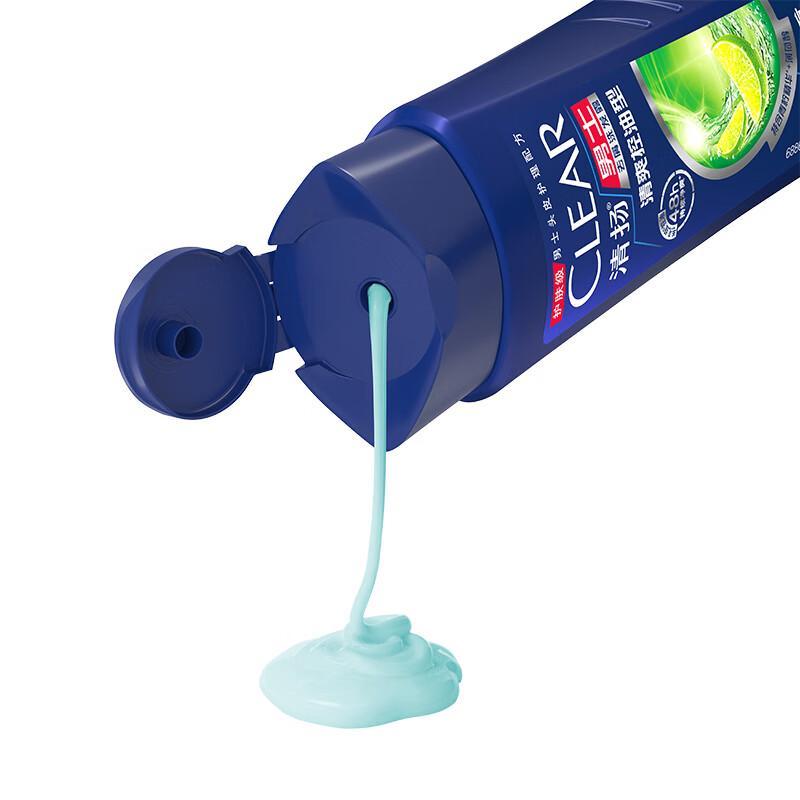 CLEAR Men's Anti-Dandruff Refreshing Oil Control Shampoo