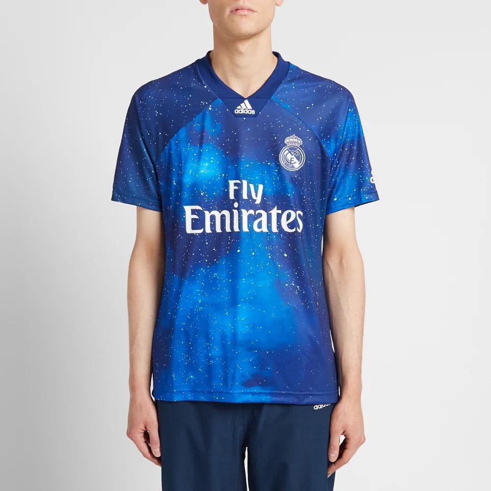 adidas Real Madrid Fly Emirates Gradient Pullover Letter Casual Short Sleeve Football Shirt Men Tops Multi-color EA2128