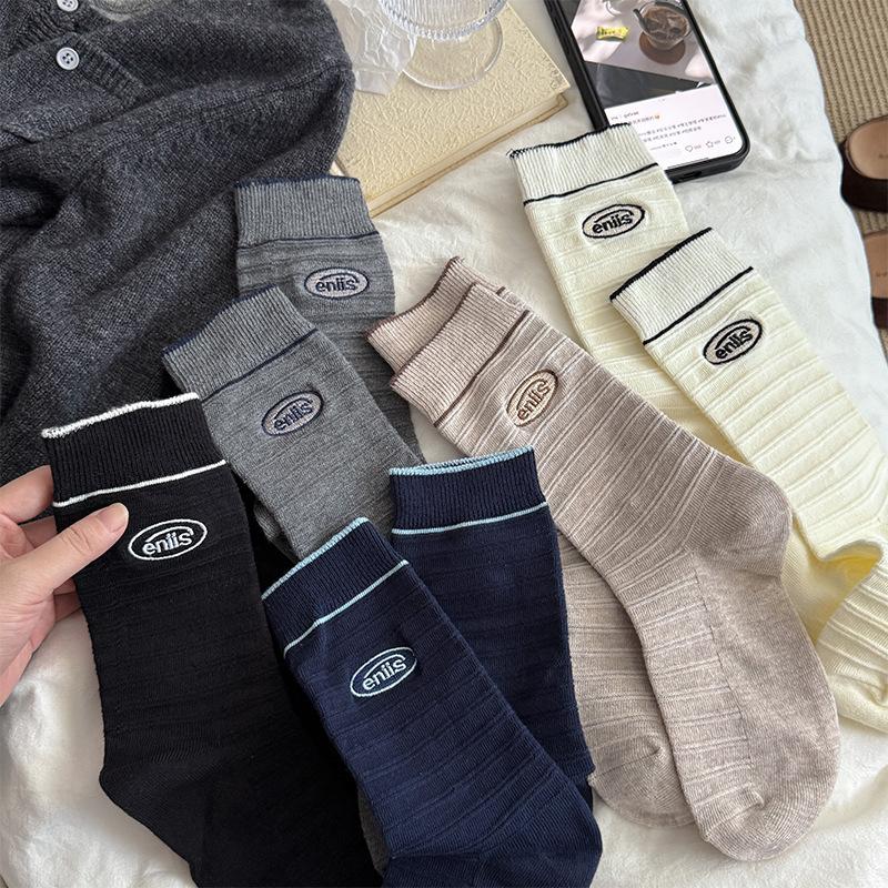 New Socks Korean Embroidered Letter Texture Cotton Mid-Leg Socks Casual Versatile Sports Socks