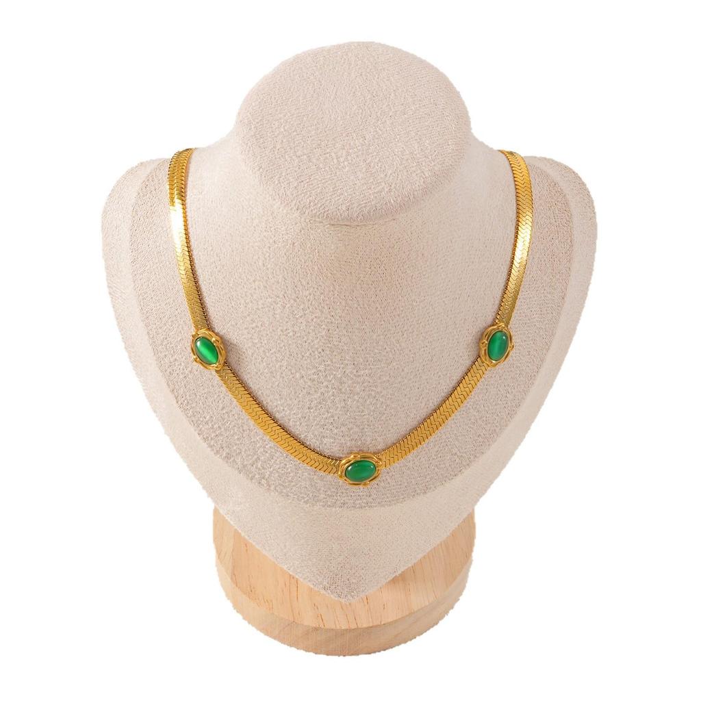 New Gold-Plated Stainless Steel Emerald Necklace - Women's Light Luxury, Fade-Resistant Chinese Style