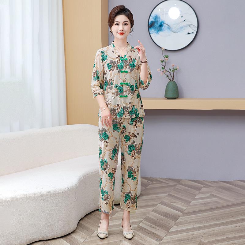 

Trendy Cotton Linen Suit for Women: Embroidered T-shirt & Wide-Leg Pants Two-Piece Set 3XL [Recommended 115-130 kg]