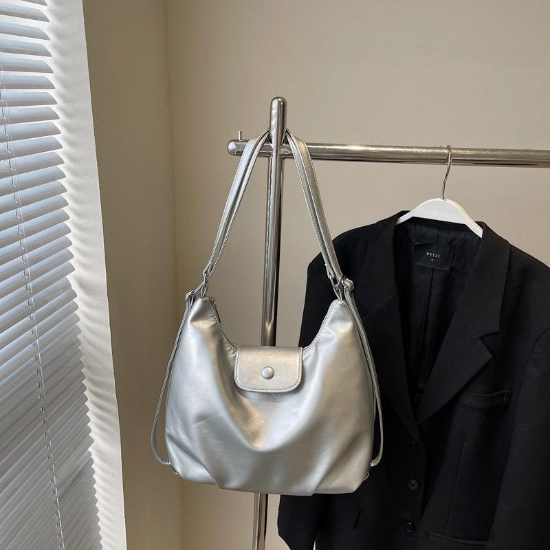 Premium Commuter Big Bag Women's New Popular Fashion Versatile Shoulder Bag Large Capacity Tote Bag