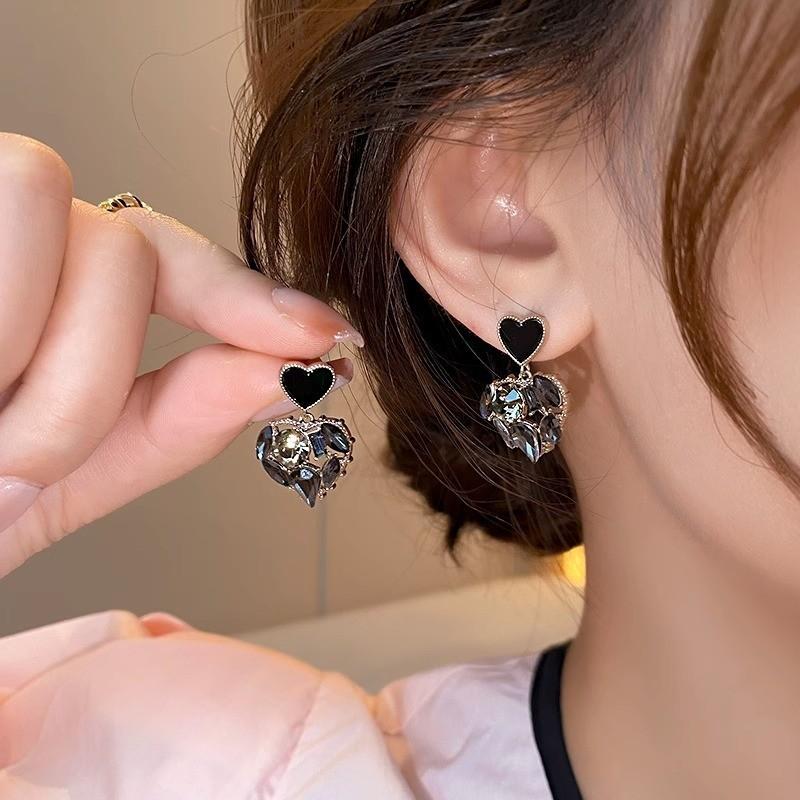 Pearl Earrings Fashion Temperament Elegant Celebrity Style Stud Earrings