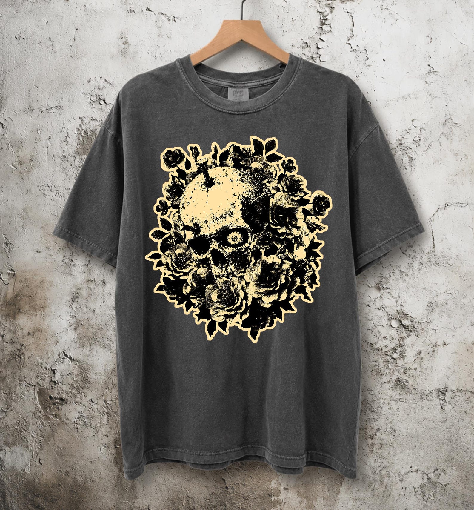 Floral Skull Graphic T-Shirt, Botanical Gothic Tee, Vintage Skeleton Shirt 3XL