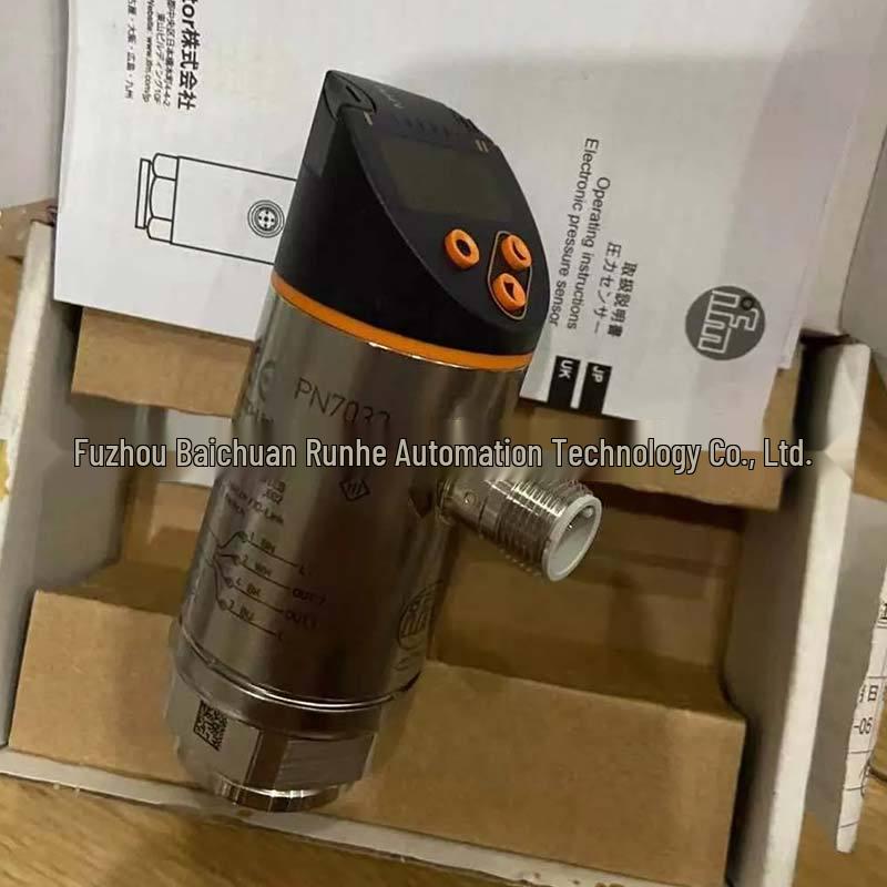 Совершенно новый датчик давления ifm PN7032 с дисплеем и прочным исполнением PN7032