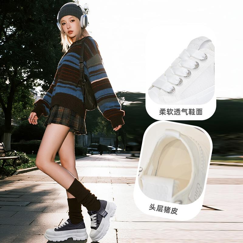 Foam sole leather little white shoes women's 2025 summer new thick sole heightening board shoes sports women's shoes versatile shoes children