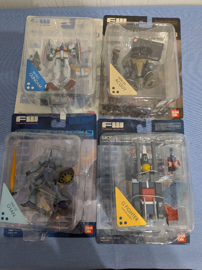 

[USED] MOBILE SUITS GUNDAM 9 - 4 types