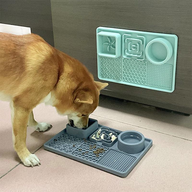 Silicone Non-Slip Waterproof Pet Feeding Mat - Easy Clean, Slow Feeder, Leakproof for Cats & Dogs