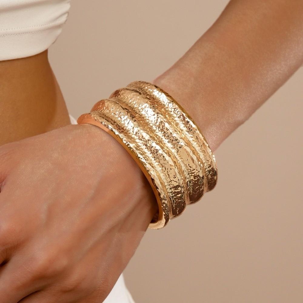 Europe American Style Wide Open Bangle Metal Exaggerated Bracelet Temperament Cuff Bangles  Women