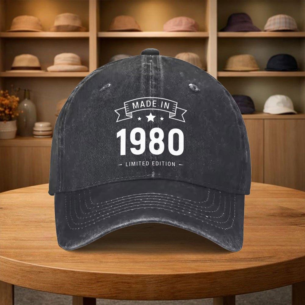 Lightweight Retro Badge Baseball Cap Limited Edition Vintage Design with Curved Brim Suitable for Parties Picnics Cam