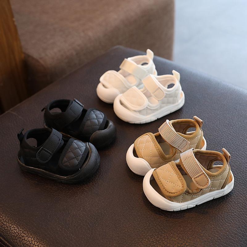 Baby Sandals, Summer Walking Shoes, Soft Sole, Anti-slip, Korean Style Unisex Infant Beach Shoes for Boys and Girls.