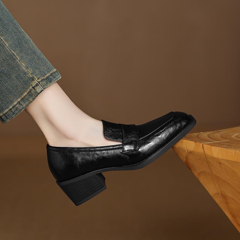 Fashion 2025 New Spring Genuine Leather Women Shoes Round Toe Women Pumps Brogue Designs Shoes for Women High Heel Loafers Ladies Shoes