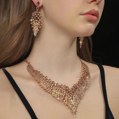Modisches Halsketten-Ohrring-Set mit Strasssteinen, Schlüsselbein-Kette, Schmuckset, Festivalgeschenke