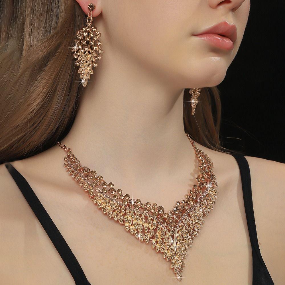 Fashion Jewelry Set Inlay Rhinestone Clavicle Chain Necklace Earring Set  Party