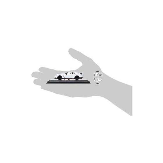 CARNEL 1/64 Nissan GT-R NISMO (R35) 2020 Brilliant White Pearl