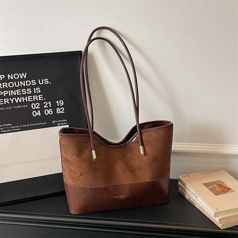 Fashionable Retro Large Capacity Casual Handbag, Shoulder Bag with Shoulder Strap, Crossbody Tote Bag for Commuting.