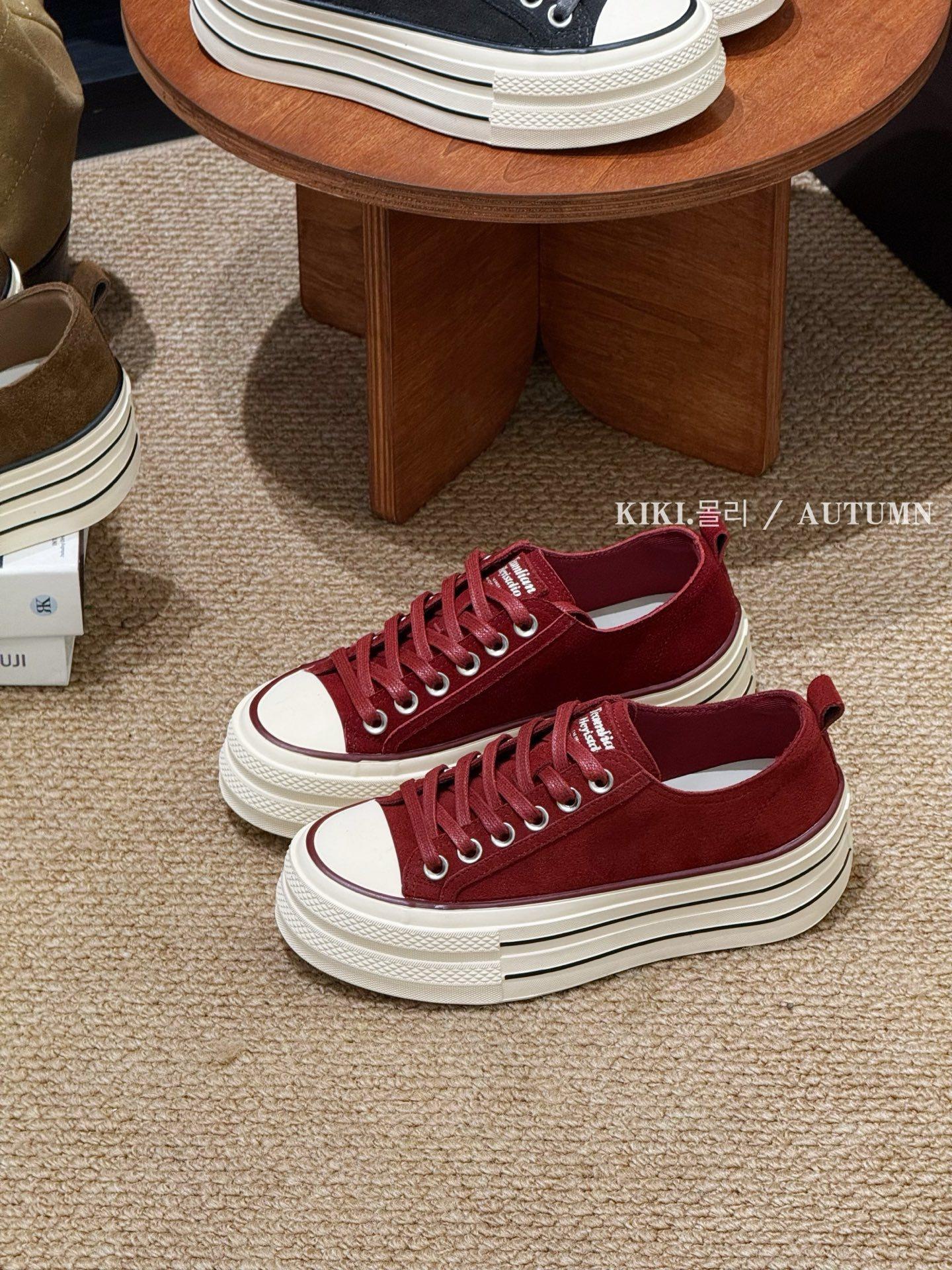 

2025 autumn new leather retro platform heightening casual shoes women s board shoes versatile sports shoes niche single shoes women 35