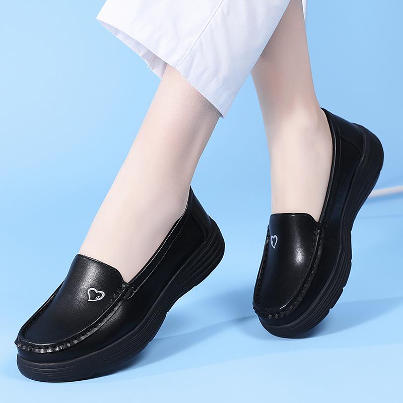 Fashion 2025 New Platform Women's Nurse Shoes Summer Soft Sole Breathable Sleeve Feet Loafers Comfortable Work Shoes Zapatos Casuales
